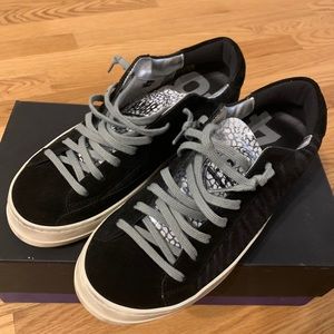 P448 Zebra sneaker